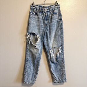 American Eagle Curvy Mom Jeans Distressed High Rise 100% Cotton Size 6
